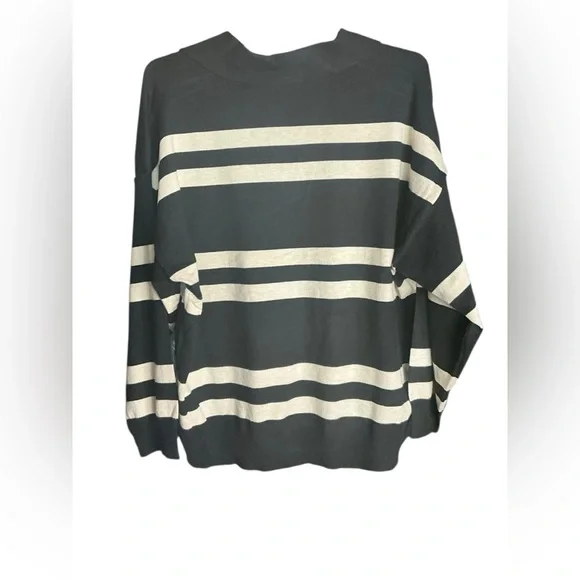 T Tahari Black and Tan Striped V-Neck Sweater - Picture 3 of 8
